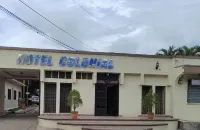 Hotel Colonial Hotele w: 