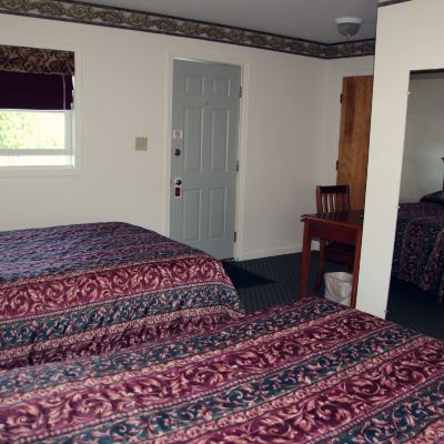 Room with Two Double Beds Potsdam Inn Promo Code
