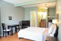 Trailhead Lodging