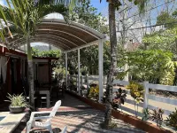 Cabinas El Colibri, Apart Hotel Hotels in Puerto Carrillo