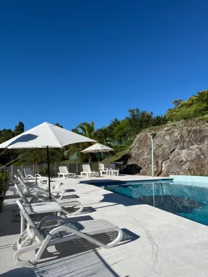 Howard Johnson Rio Ceballos Hotel y Casino โรงแรมใน