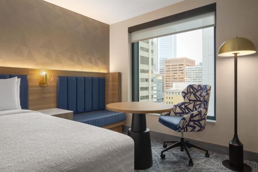 Hampton Inn By Hilton Calgary Downtown