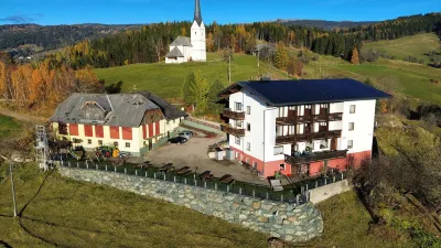 Gasthof Gutmann Hotels in 
