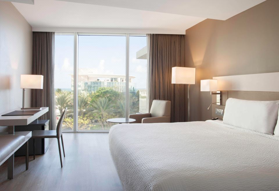 海景特大床客房