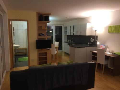 一室房（带阳台）