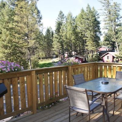 Three-Bedroom Cabin