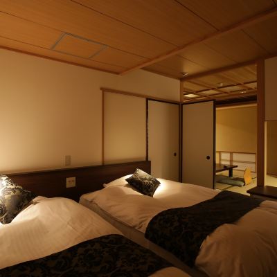 [Kagetsukan Japanese-Style Room With Bed] Dining Miyagino [Japanese-Western Room] [Non-Smoking] 秋保温泉 伝承千年の宿 佐勘 クーポン