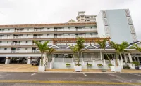 Mahalo Diamond Beach Resort