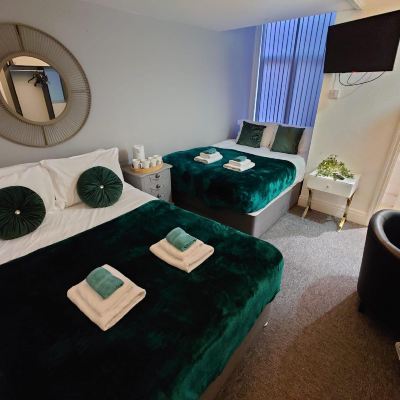 Standard Quadruple Room High Tide Promo Code