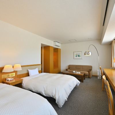 エグゼクティブ ツインルーム 高知黒潮ホテル～天然温泉のスーパー銭湯「龍馬の湯」併設～ クーポン