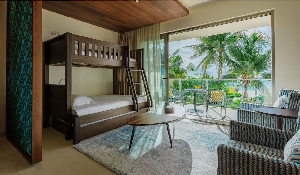 Ocean Front Family King Suite Non smoking