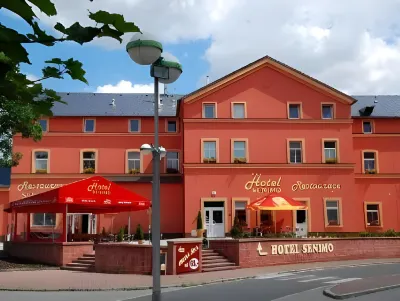 Hotel Senimo Ξενοδοχεία στην πόλη 