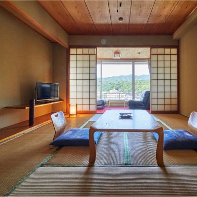 部屋タイプおまかせ(8~10畳) 佐渡相川　伝統と風格の宿　ホテル万長 クーポン