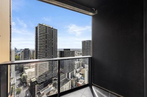 带城景的双卧室公寓