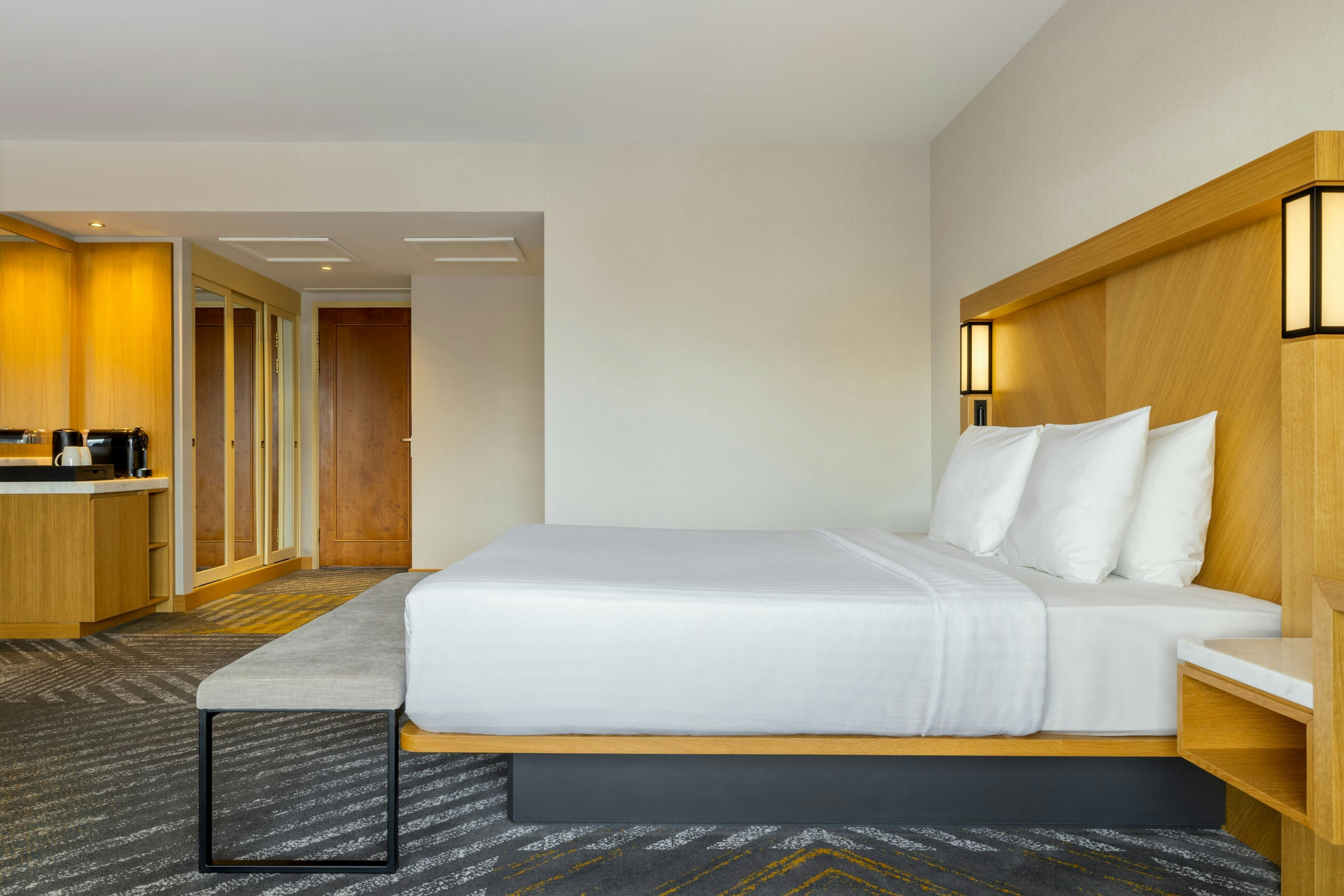 城景大型行政特大床房