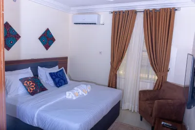House 7 Resort Hotels in 