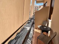 أنفيتريت بي آند بي فنادق في تروبيا