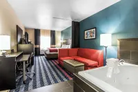 Comfort Suites Fairgrounds West Hotels in 