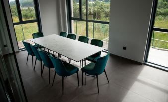 Hotel Chips Fene - Housity