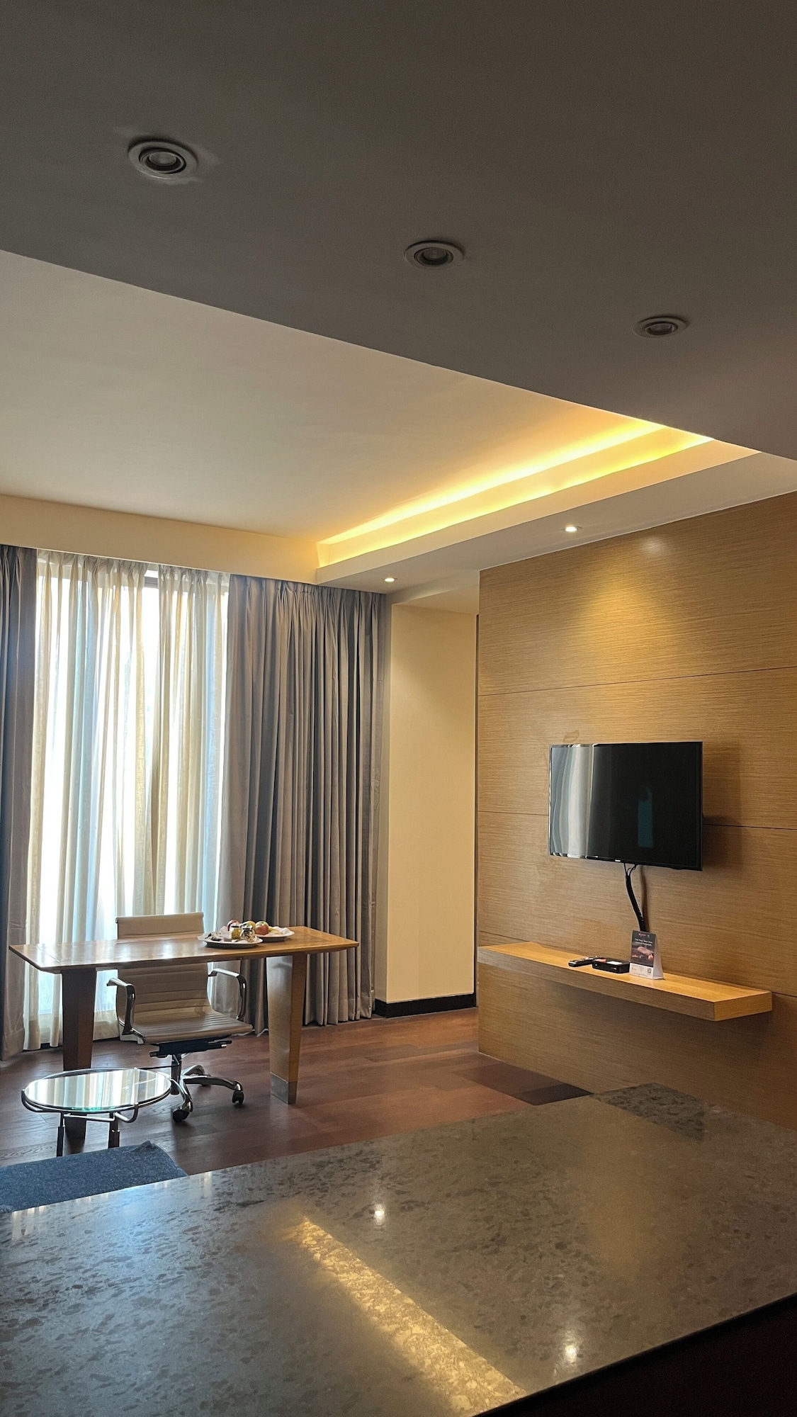 带露台的特大床间