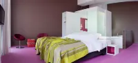 Eburon Hotel