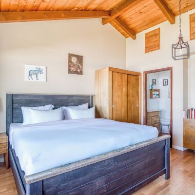 Standard Suite, 1 Bedroom, Kitchen, Oceanfront Moolack Shores Inn Promo Code