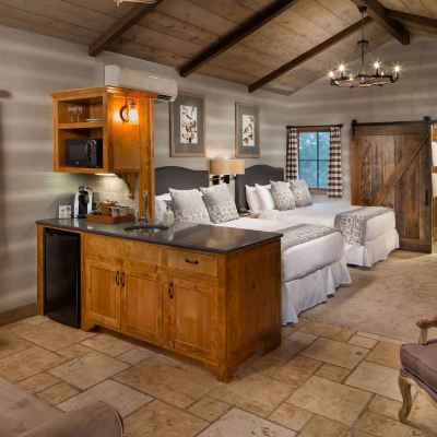 Estate Double Queen Camp Lucy Promo Code