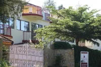 ENZOGU GARDENS RESIDENCY HOTEL Hotels in 
