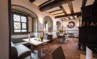 Restaurant & ****Hotel HÖERHOF - Housity