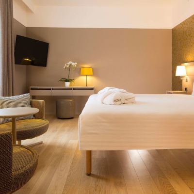 Prestige Room Oceania le Jura Dijon Promo Code