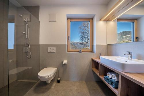 高级一卧室带阳台公寓