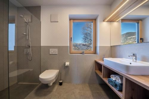 高級一臥室帶陽臺公寓