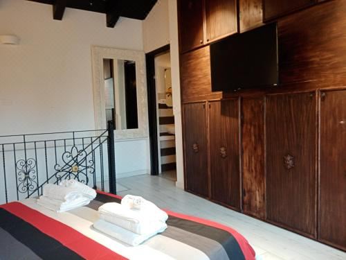 Einaudi 56 Guest House One-Bedroom Apartment