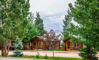 Bryce Country Cabins