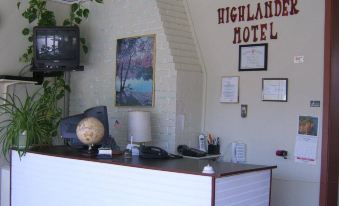 Highlander Inn