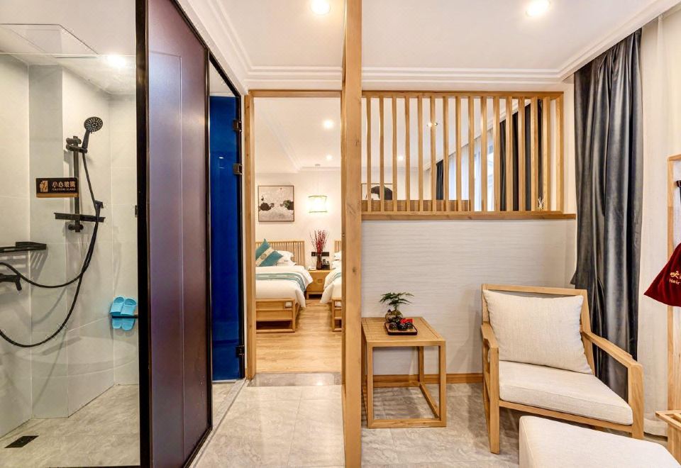 悠然浴缸家庭房套房（影视会员+乳胶床垫＋智能马桶）