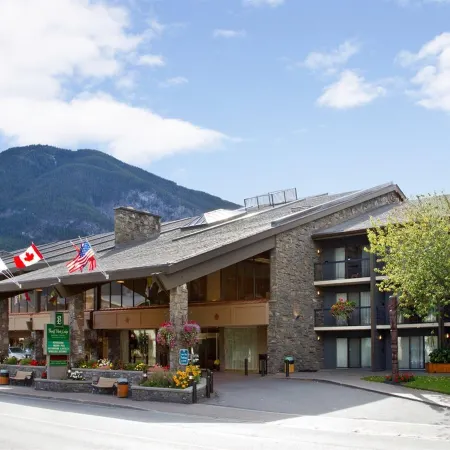 Banff Park Lodge