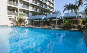 Copacabana Apartment Hotel - Staycation is Allowed