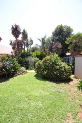 House on Morninghill Hotels in 