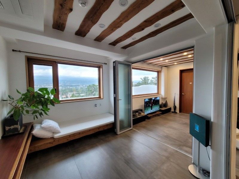 Palm Tree Villa - Seogwipo-si