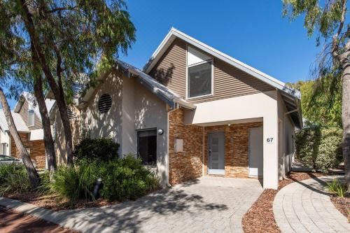 三卧室联排别墅