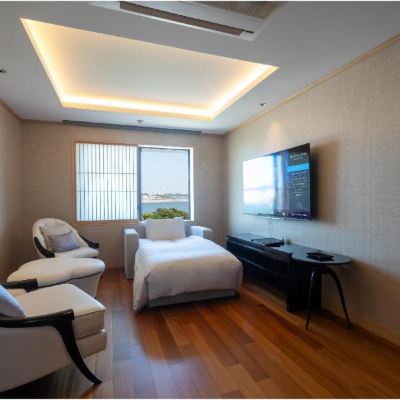 スイートルーム　露天風呂付 江の島ホテル クーポン