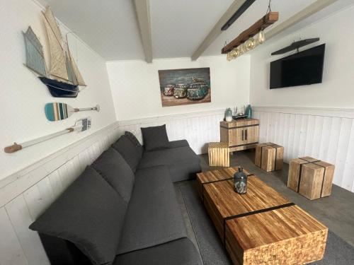 Le Phare des Baleines Two-Bedroom House