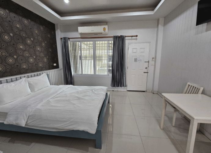 The Palm Double Room (Please Show Company Id On Check In Date)