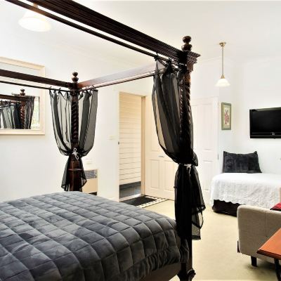 Standard Room (Campbell Garden ) Kurrajong House Promo Code