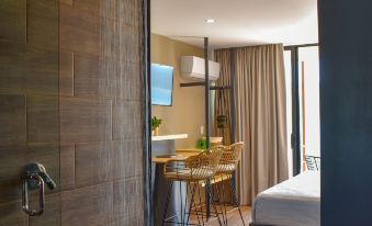 Cardedeu Hotel - Housity