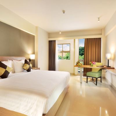 Deluxe King Room Discovery Ancol Promo Code