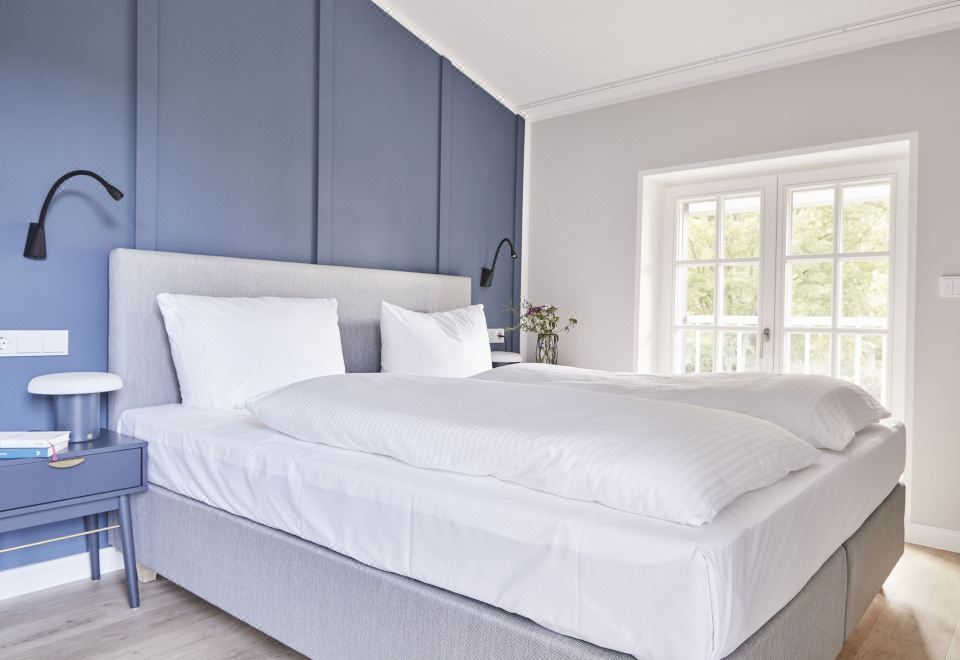 日出套房带蒸汽浴和阳台