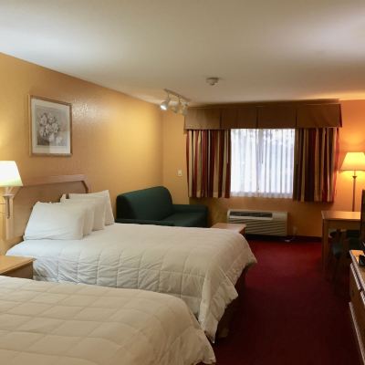 Superior Room Parkfield Inn - Clinton Promo Code