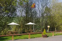 Blenkinsopp Castle Inn Các khách sạn ở 